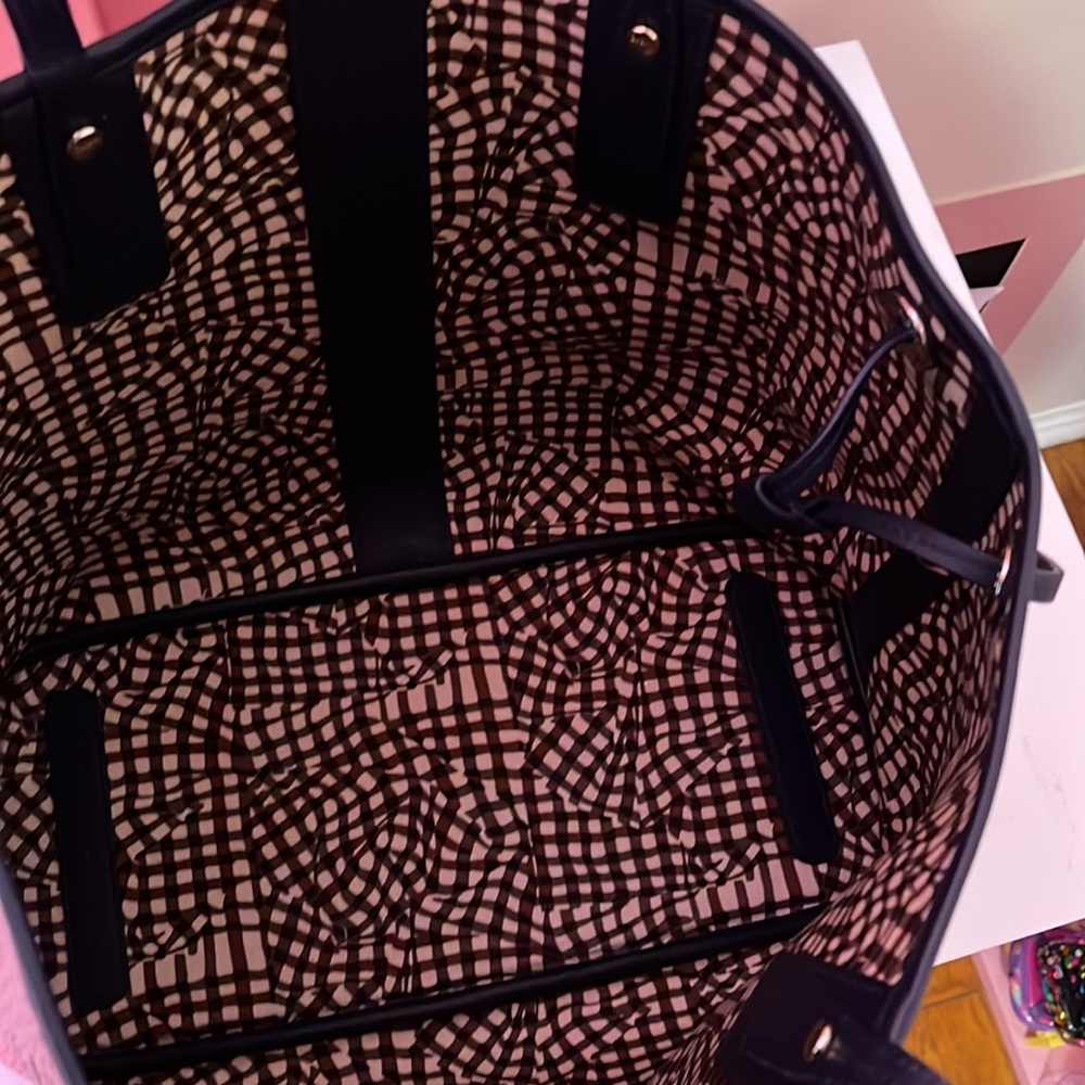 MCM Liz Tote medium reversible - Picture 3 of 7